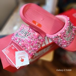 Customized Women's Nike Victori One Slide
